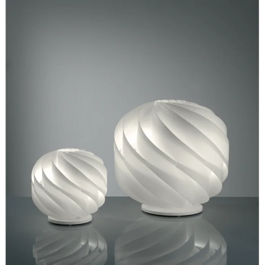 Globe 15 Bordlampe